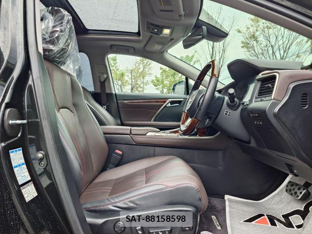 Lexus RX 2017-07 6272158-9