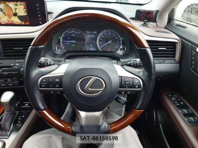 Lexus RX 2017-07 6272158-13