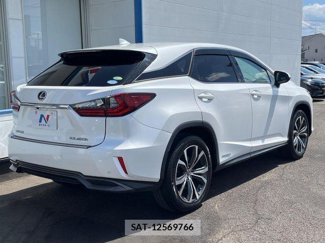 Lexus RX 2018-12 6305024-16