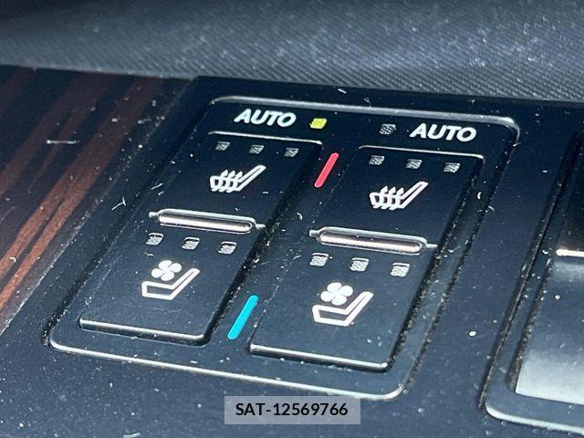 Lexus RX 2018-12 6305024-5
