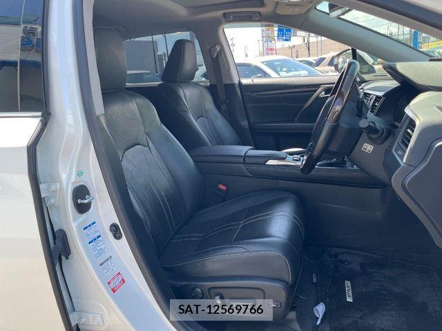 Lexus RX 2018-12 6305024-7