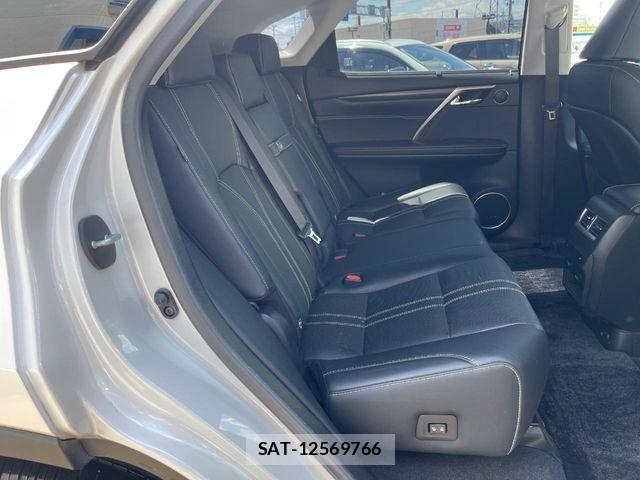 Lexus RX 2018-12 6305024-8