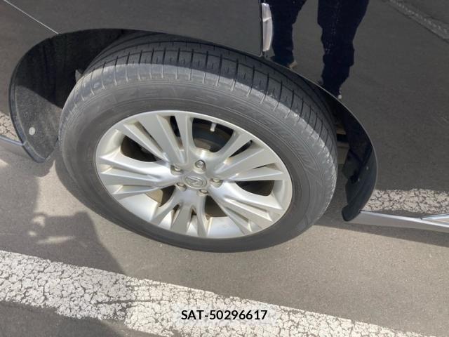 Lexus RX 2009-10 6499675-9