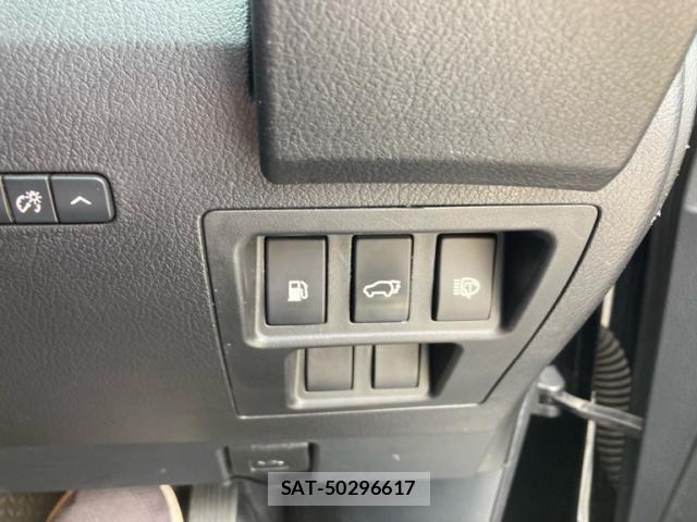 Lexus RX 2009-10 6499675-23