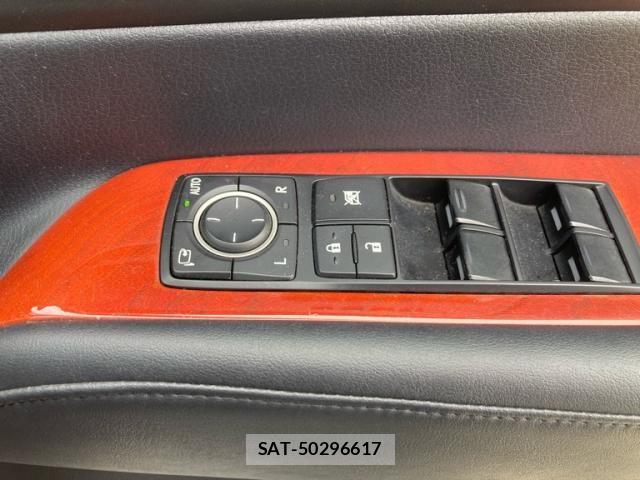 Lexus RX 2009-10 6499675-26