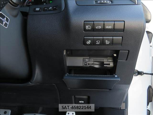 Lexus RX 2016-06 6499664-13