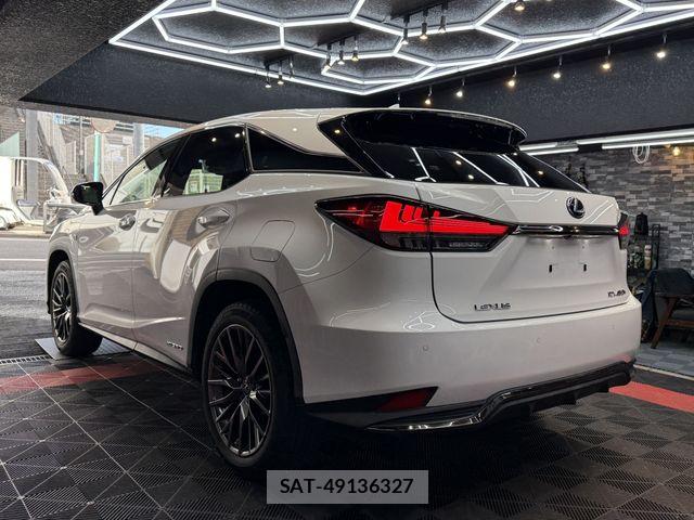 Lexus RX 2021-03 6612949-10