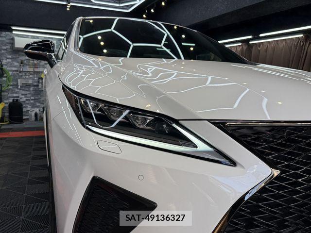 Lexus RX 2021-03 6612949-11