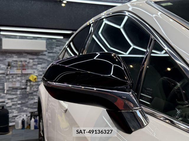 Lexus RX 2021-03 6612949-13