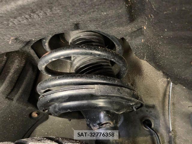 Lexus RX 2013-10 6612956-19