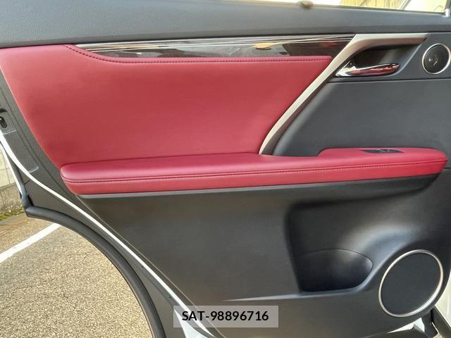 Lexus RX 2016-02 6672322-18