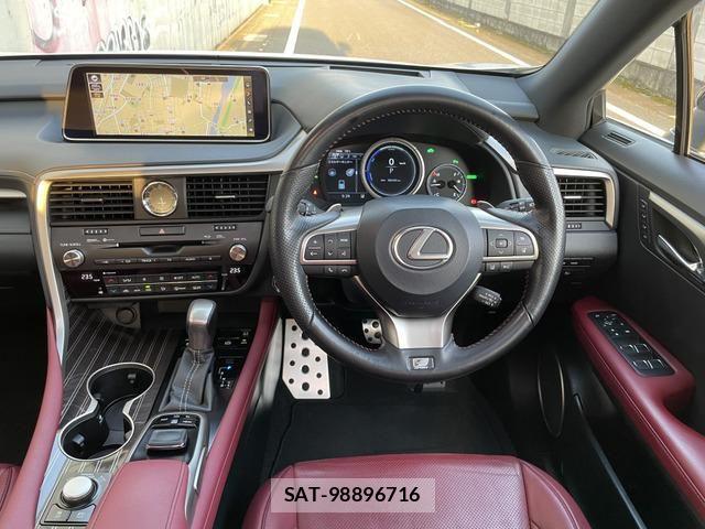 Lexus RX 2016-02 6672322-7