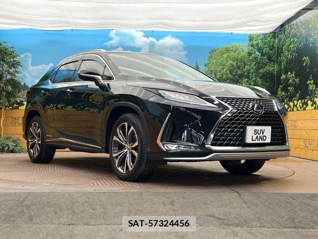 Lexus RX 2021-03 6815759-15