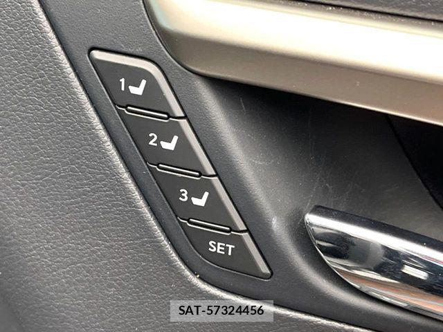 Lexus RX 2021-03 6815759-6