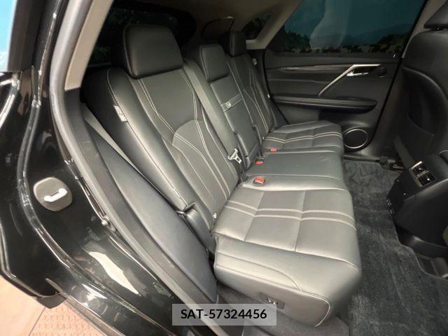 Lexus RX 2021-03 6815759-8