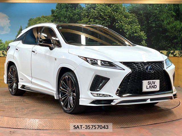 Lexus RX 2019-10 6815757-15