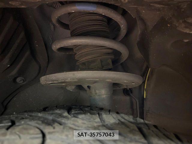 Lexus RX 2019-10 6815757-19