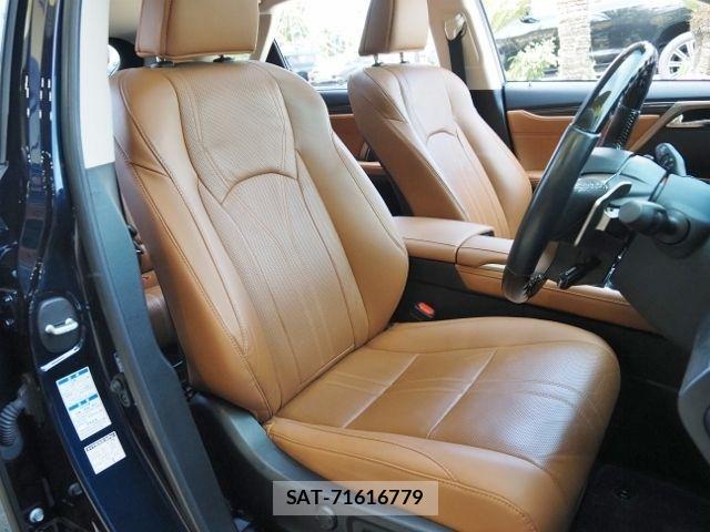 Lexus RX 2020-09 7020797-12