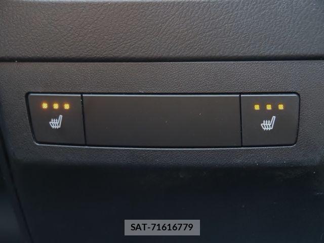 Lexus RX 2020-09 7020797-16