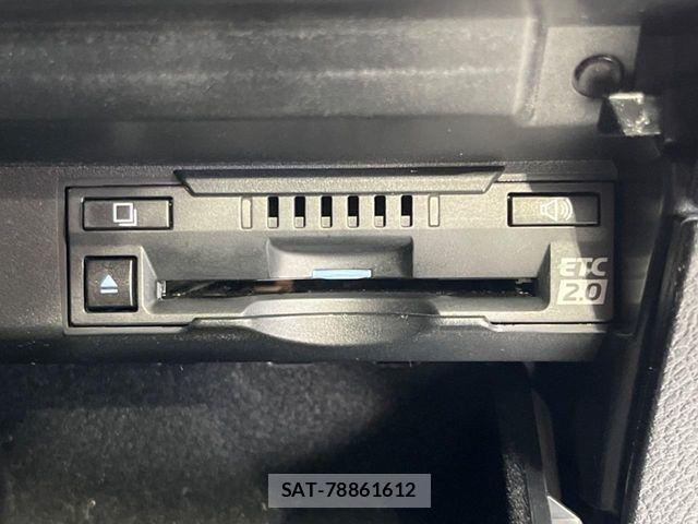 Lexus RX 2018-07 7221151-6