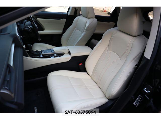 Lexus RX 2021-06 7221155-9