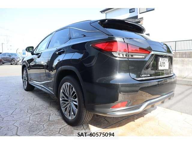 Lexus RX 2021-06 7221155-4