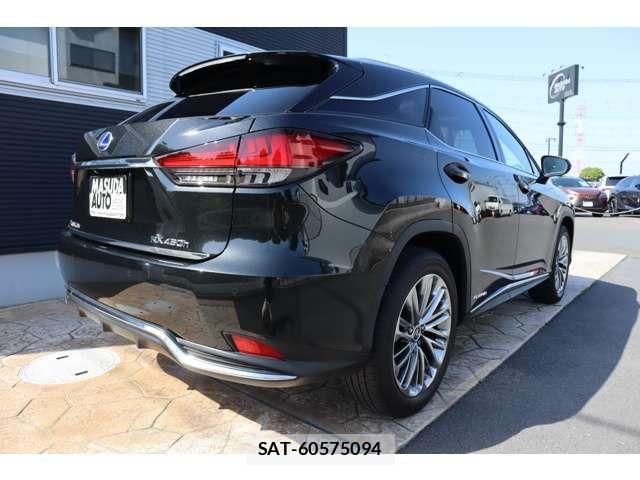 Lexus RX 2021-06 7221155-6