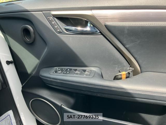 Lexus RX 2021-07 7221150-15