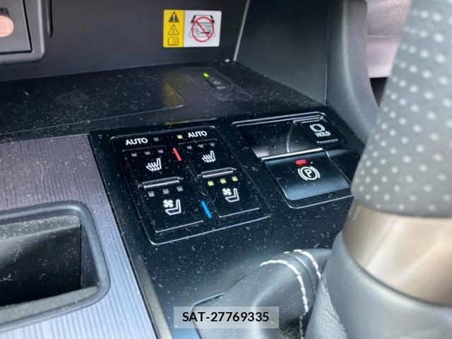 Lexus RX 2021-07 7221150-26
