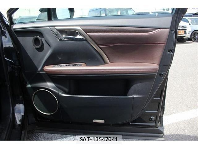 Lexus RX 2015-11 7221146-21