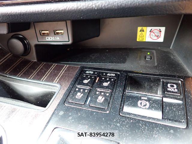 Lexus RX 2021-04 7251373-16