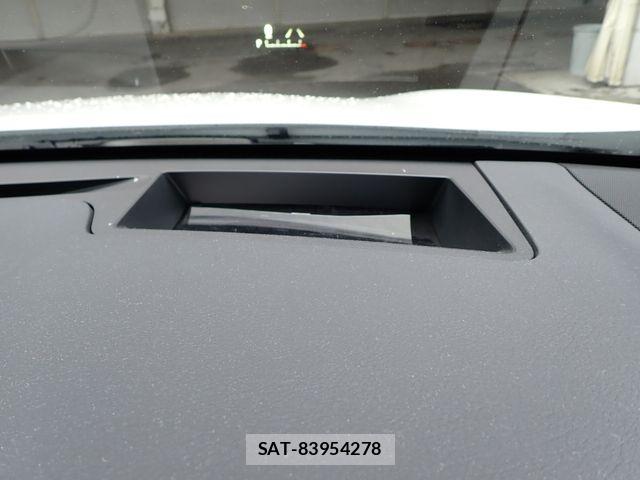 Lexus RX 2021-04 7251373-19