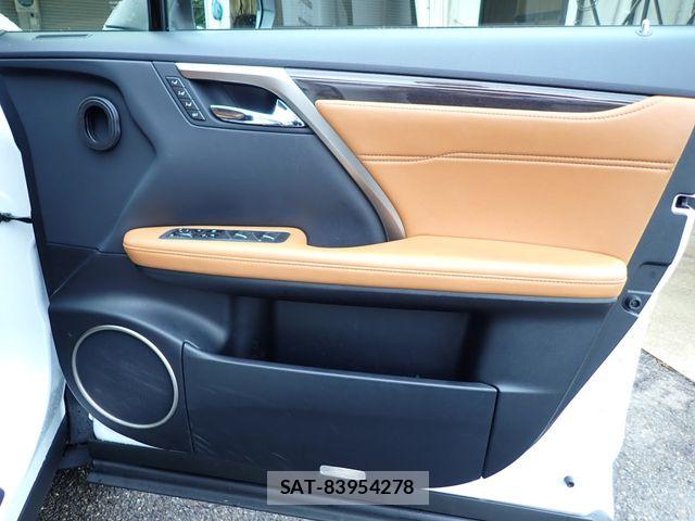 Lexus RX 2021-04 7251373-21