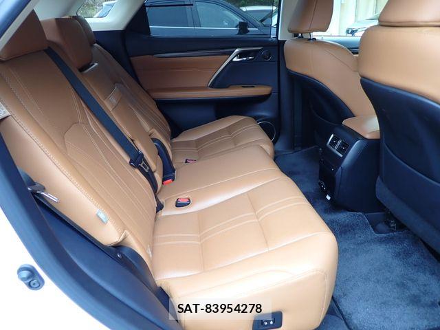 Lexus RX 2021-04 7251373-23