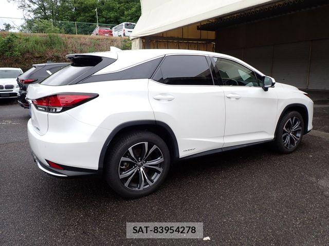 Lexus RX 2021-04 7251373-6