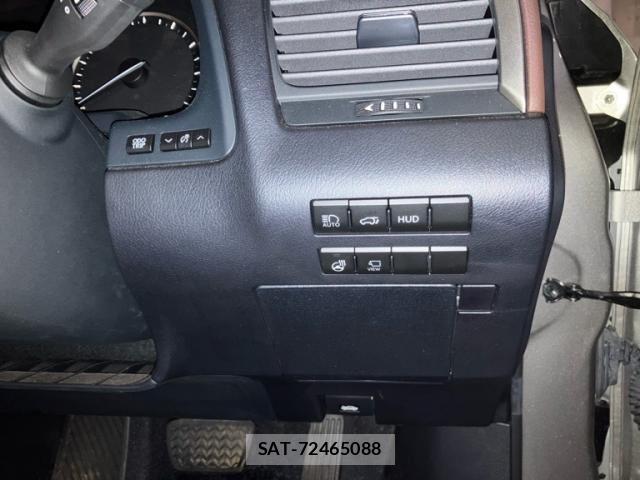 Lexus RX 2022-08 7272249-20