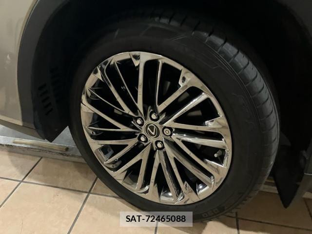 Lexus RX 2022-08 7272249-7