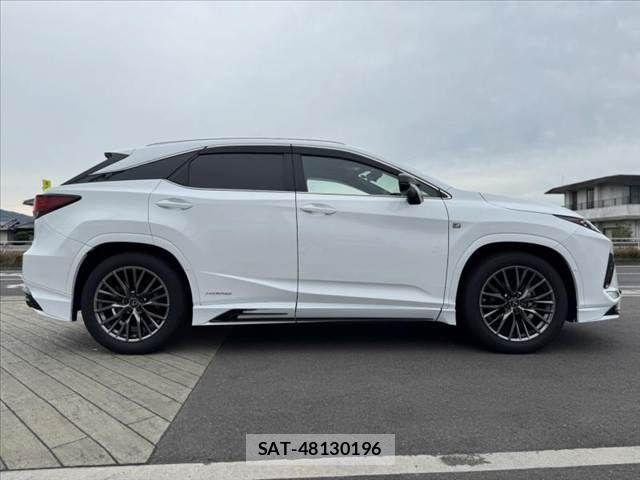 Lexus RX 2021-09 7328104-11