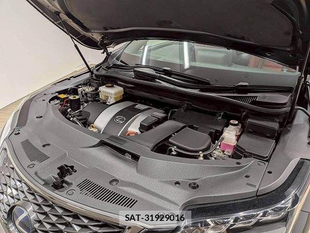 Lexus RX 2019-10 7358567-17
