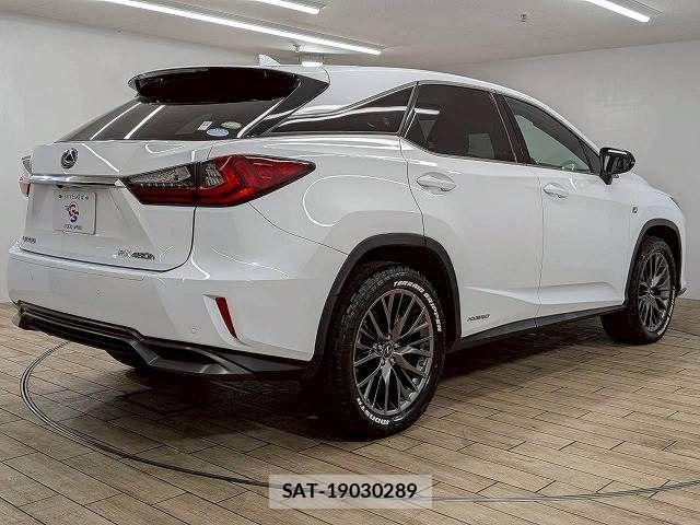 Lexus RX 2016-09 7358569-15