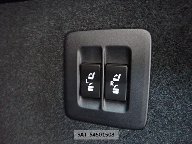Lexus RX 2020-03 7501331-22