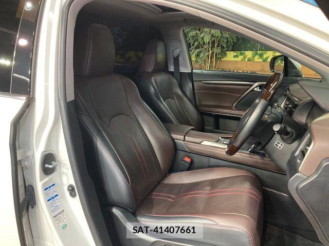 Lexus RX 2019-01 7501335-8