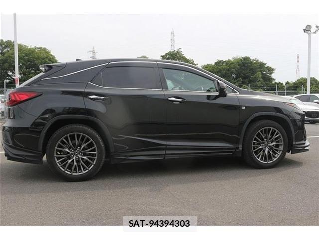Lexus RX 2016-07 7501336-10