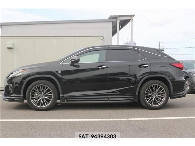 Lexus RX 2016-07 7501336-16