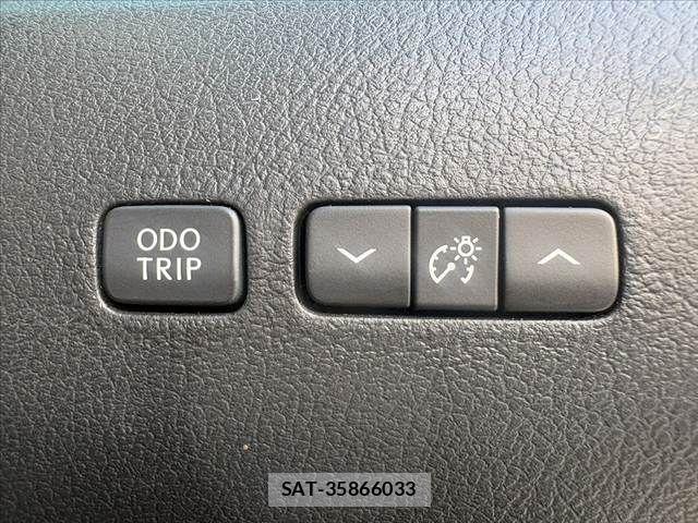 Lexus RX 2010-09 7562375-22
