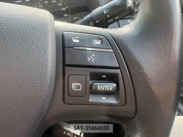 Lexus RX 2010-09 7562375-23