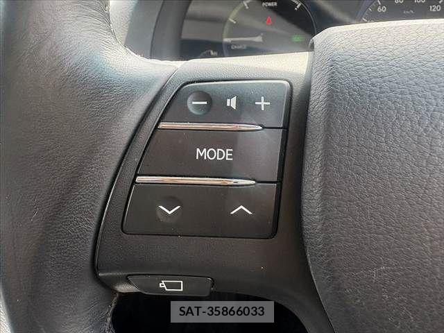 Lexus RX 2010-09 7562375-24