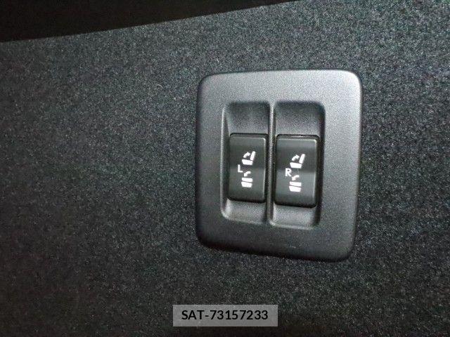 Lexus RX 2021-08 7617743-15