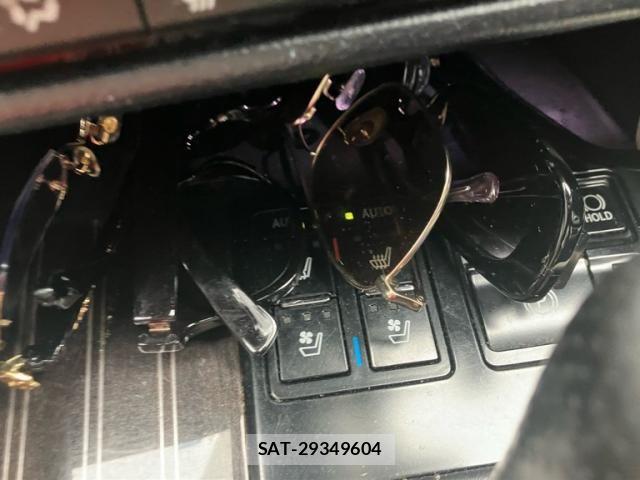 Lexus RX 2016-01 7617748-17
