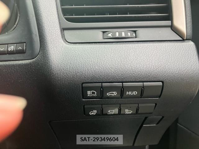 Lexus RX 2016-01 7617748-25